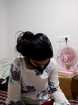 Snapshot of Jyoti_hot66 chatting on May 3, 5:46 am Jyoti hot66 online show from May 3, 5:46 am
