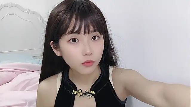 Snapshot of MIAOMIAO-666 chatting on April 18, 7:34 am MIAOMIAO-666 online show from April 18, 7:34 am