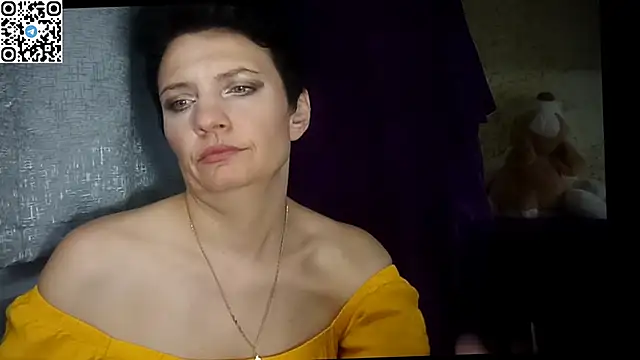 HotMamaQueen234 online show from June 15, 7:38 pm