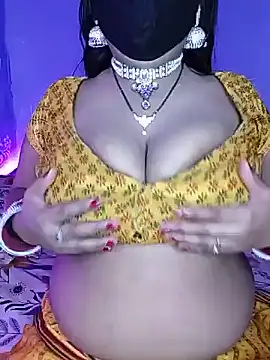 Snapshot of Miss_roohi chatting on July 1, 5:53 am Miss roohi online show from July 1, 5:53 am