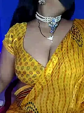 Snapshot of Miss_roohi chatting on July 26, 2:57 pm Miss roohi online show from July 26, 2:57 pm