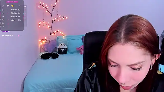 Snapshot of laurita_Olssen27 chatting on July 29, 1:09 pm laurita Olssen27 online show from July 29, 1:09 pm