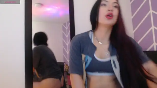 Snapshot of Scarlet_queen4 chatting on June 3, 2:55 pm Scarlet queen4 online show from June 3, 2:55 pm