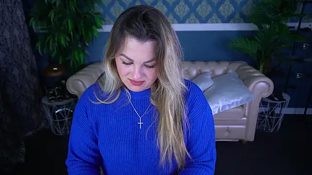Snapshot of AlissyaGrayy chatting on June 17, 6:53 pm AlissyaGrayy online show from June 17, 6:53 pm