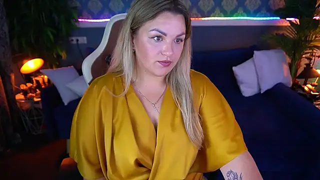 Snapshot of AlissyaGrayy chatting on July 26, 7:10 pm AlissyaGrayy online show from July 26, 7:10 pm