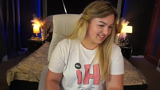 Snapshot of AlissyaGrayy chatting on July 31, 7:02 pm AlissyaGrayy online show from July 31, 7:02 pm