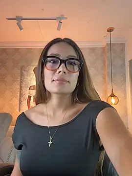 SERENAA   online show from May 21, 3:24 am