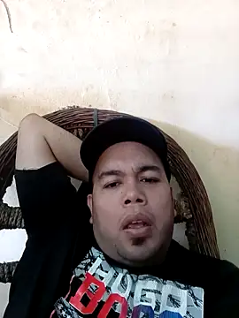 ernesto24892 online show from March 17, 8:01 pm