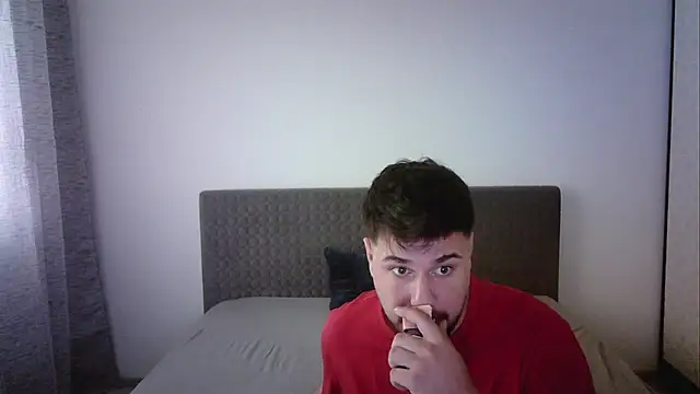 Gianiboy99 online show from May 2, 3:17 pm