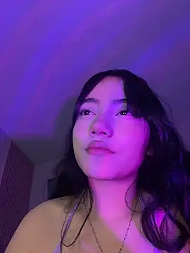 Snapshot of MayyBonita chatting on June 14, 5:31 am MayyBonita online show from June 14, 5:31 am