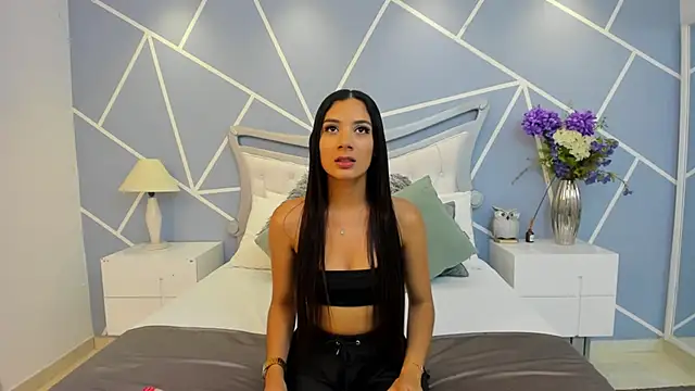 EmmaFosther online show from May 8, 7:19 pm