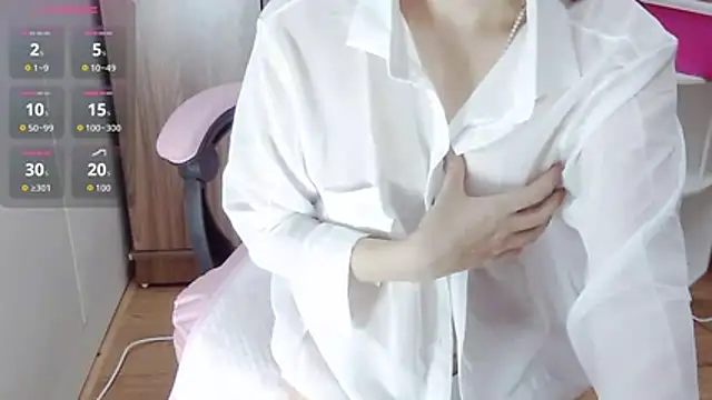 Snapshot of Kathy_Hornyyy chatting on August 1, 1:27 am Kathy Hornyyy online show from August 1, 1:27 am