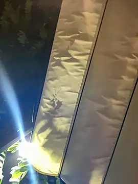 Snapshot of Alahia10 chatting on March 22, 12:25 am Alahia10 online show from March 22, 12:25 am