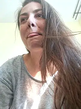 Arya Malone online show from April 20, 6:49 am