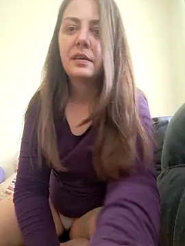 Arya Malone online show from April 27, 8:23 am