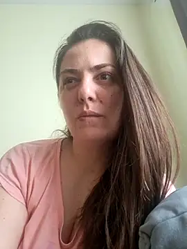 Snapshot of Arya_Malone chatting on June 3, 7:33 am Arya Malone online show from June 3, 7:33 am