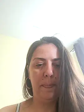 Snapshot of Arya_Malone chatting on June 16, 7:33 am Arya Malone online show from June 16, 7:33 am