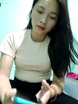 Snapshot of Phuongmyy chatting on June 10, 2:27 pm Phuongmyy online show from June 10, 2:27 pm