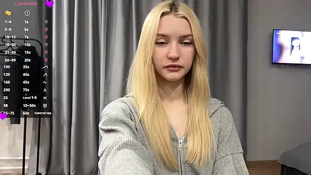 Snapshot of MelissaEvenns chatting on May 30, 1:08 pm MelissaEvenns online show from May 30, 1:08 pm