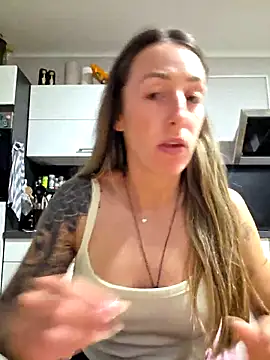 NicoleKaiser online show from April 22, 6:31 pm