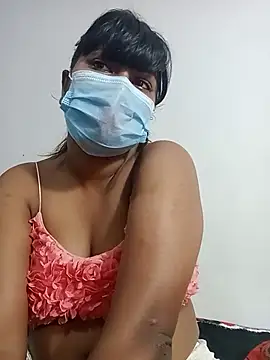honeyi babe online show from May 17, 6:59 pm