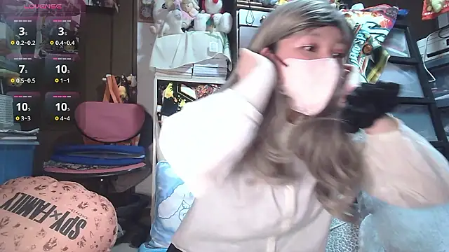 Snapshot of Serena_chan_ chatting on March 20, 2:44 pm Serena chan online show from March 20, 2:44 pm