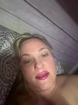 1SexyQueen online show from April 18, 11:36 am