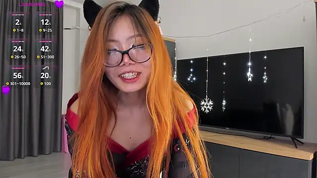 Snapshot of asian_loverpop chatting on June 21, 3:42 am asian loverpop online show from June 21, 3:42 am