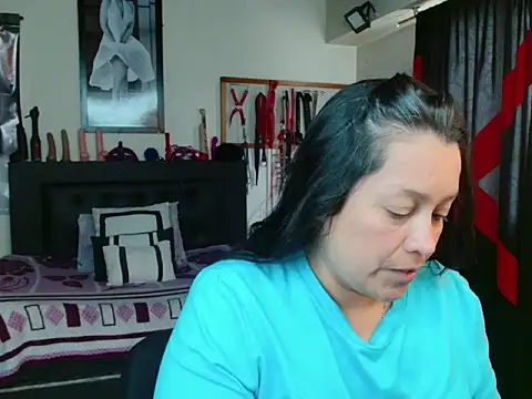 Snapshot of PenelopeSuency chatting on July 15, 2:55 pm PenelopeSuency online show from July 15, 2:55 pm