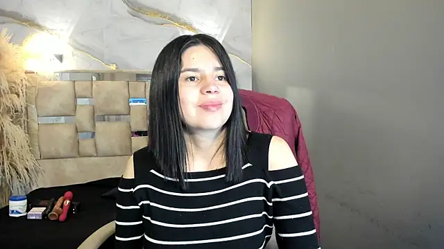 Snapshot of Cata_black chatting on May 27, 12:35 pm Cata black online show from May 27, 12:35 pm