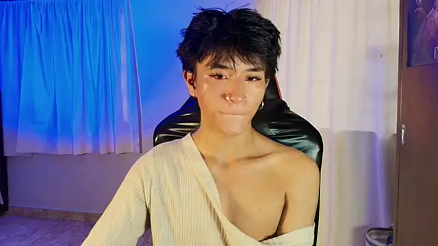 cococumps online show from June 19, 11:36 am
