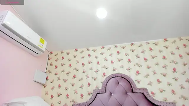 crystal watson0 online show from July 22, 1:14 pm