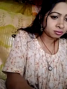 Snapshot of Sexy_moon45 chatting on March 22, 6:17 am Sexy moon45 online show from March 22, 6:17 am