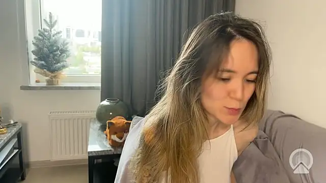 Zero  Calories  online show from May 21, 12:23 pm