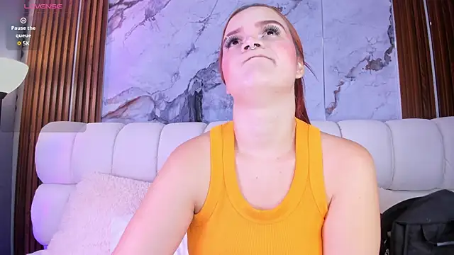 melanieklaus2 online show from July 11, 3:31 am
