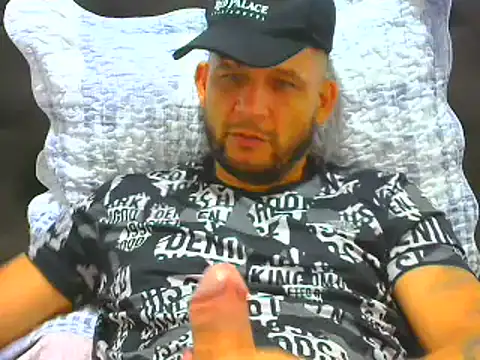 Snapshot of altenori chatting on July 18, 1:21 am altenori online show from July 18, 1:21 am