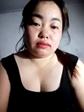 Snapshot of -Tiduta- chatting on April 19, 10:45 pm -Tiduta- online show from April 19, 10:45 pm