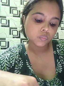 Snapshot of hotbhabhi_0 chatting on June 13, 5:33 pm hotbhabhi 0 online show from June 13, 5:33 pm