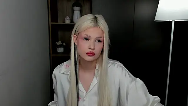 KyokoDelduca online show from March 19, 3:54 am