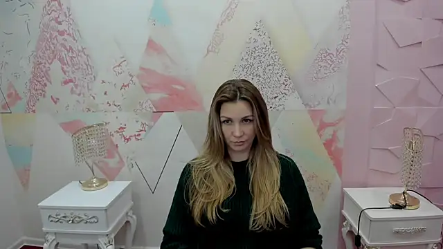 Snapshot of Gina_akky chatting on March 20, 10:42 am Gina akky online show from March 20, 10:42 am