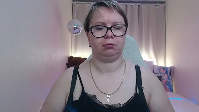 Snapshot of BonnnyBoobsy chatting on May 27, 1:57 am BonnnyBoobsy online show from May 27, 1:57 am