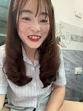 Snapshot of -Habin- chatting on March 23, 7:12 am -Habin- online show from March 23, 7:12 am