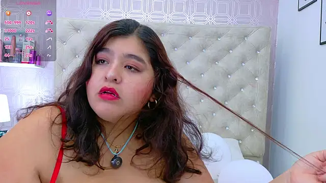 Dahlia Lee online show from April 7, 3:18 am