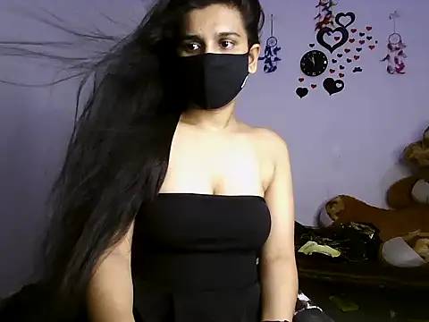 Snapshot of Ishika_baby_ chatting on May 12, 6:27 pm Ishika baby online show from May 12, 6:27 pm