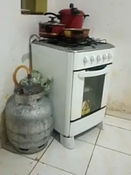 Snapshot of bumbum___guloso chatting on March 20, 1:43 am bumbum guloso online show from March 20, 1:43 am