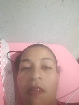 Beatriz2211 online show from April 15, 3:13 am