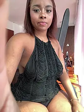 Snapshot of Kloe_rousse01 chatting on May 22, 8:03 pm Kloe rousse01 online show from May 22, 8:03 pm