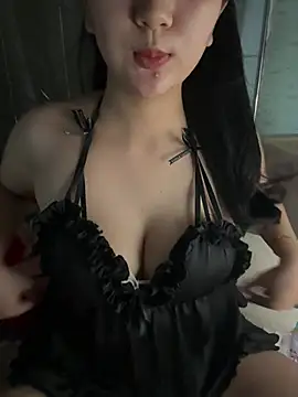 Snapshot of wbe_qien chatting on May 26, 10:00 am wbe qien online show from May 26, 10:00 am