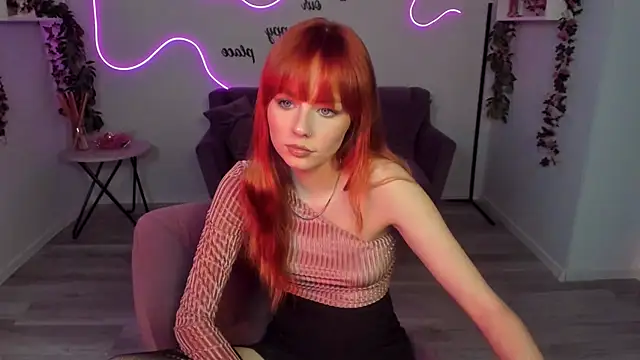 MiaSensitive online show from May 15, 5:31 pm