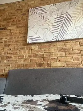 MILLIONDOLLARPUSSY95 online show from August 9, 7:35 am